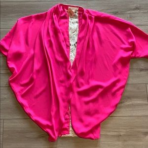 Boutique Pink Kimono with lace detail